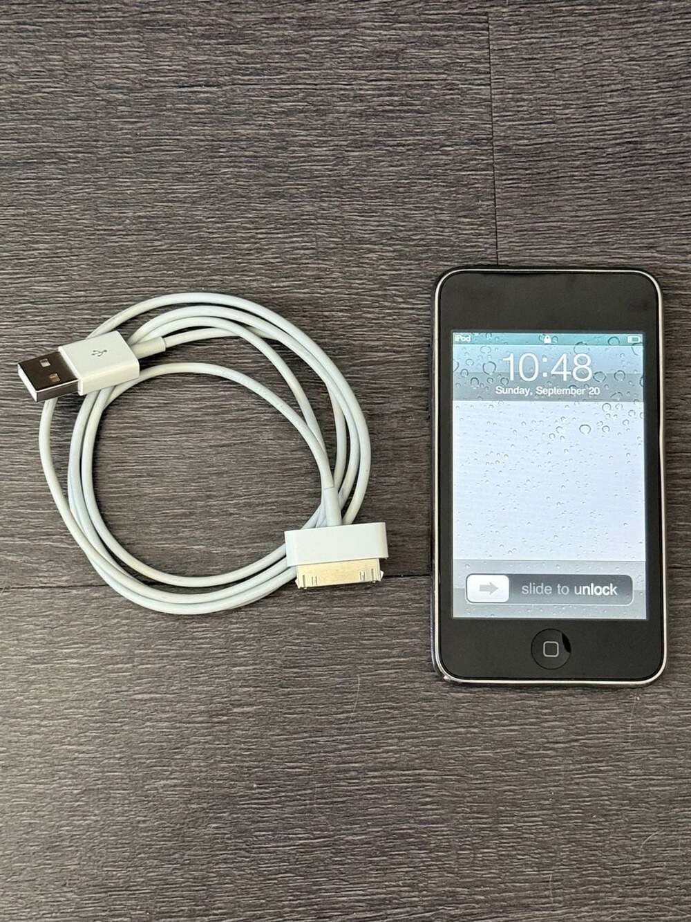Apple iPod Touch 2nd Generation 8GB Black (Model A1319 Rare China Variant)